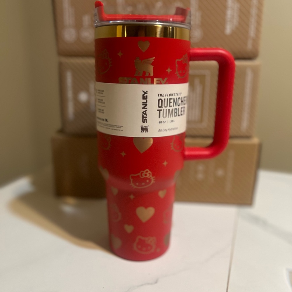 Stanley Black and Gold Quencher H2.0 Tumbler